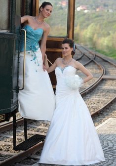 Свадебное платье M55919. А-силуэт, длинное без шлейфа.