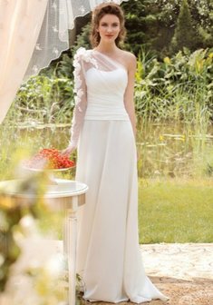 Свадебное платье Н56266. С прямой юбкой, длинное без шлейфа.